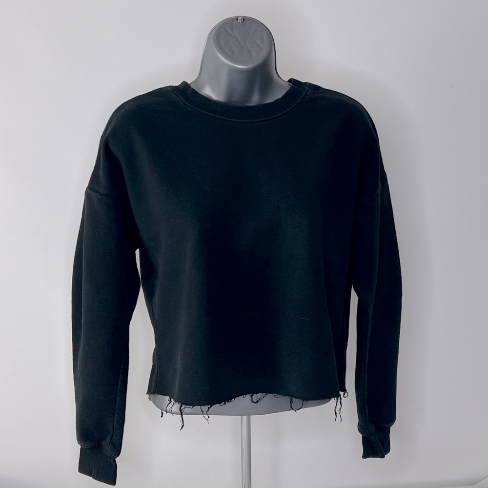 Womens crop top crew neck sweatshirt size US XS